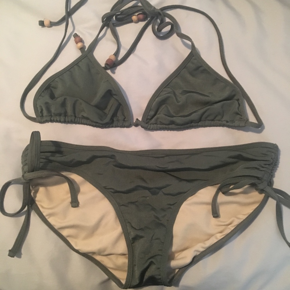 2 American Apparel Swim! XL